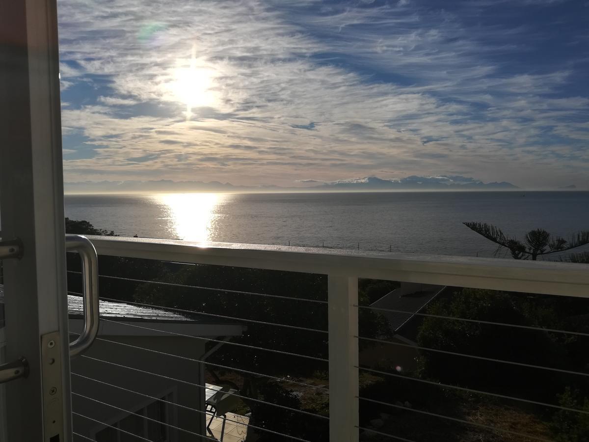 De La Hilcremat Hotell Simonʼs Town Exteriör bild